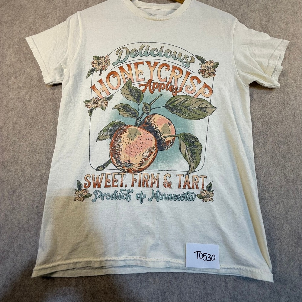 Youth in Revolt Honeycrisp Apples Minnesota Graphic‎ T-Shirt Cream Small